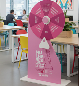 marketing promocional, live marketing, eventos corporativos, feiras de negócios, congressos, ações promocionais, sorteios, roleta, roleta de prêmios, fidelização de clientes, endomarketing, ações de incentivo, brindes corporativos, marketing de experiência, trade marketing, promoção, engajamento, vendas, marketing estratégico, eventos sp, eventos rj, organização de eventos, marketing digital, pdv, ponto de venda, ativação de marca, experiência do cliente, customer success, rh, recursos humanos, treinamento, incentivo, motivação, prêmios, ganhadores, sorteio digital, exposições, stand, designer de eventos, comunicação visual, publicidade e propaganda, agência de eventos, agência de marketing, branding, posicionamento de marca, fidelidade, campanhas de promoção, vendedor, equipe de vendas, metas, convenções, meeting, workshops, palestras, dinâmicas de grupo, interatividade, tecnologia para eventos, gamificação, gamification, jogos corporativos, diversão no evento, atração, fluxo de pessoas, leads, geração de leads, prospecção, negócios, b2b, b2c, startup, empresas, soluções corporativas, inovação, criatividade, marketing direto, relacionamento, crm, experiência memorável, sucesso, crescimento comercial, estratégia de vendas, merchandising, visual merchandising, varejo, shoppings, lojas, inauguração, aniversário da empresa, festa da firma, confraternização, clima organizacional, cultura corporativa, brindes personalizados, roleta exclusiva, fabricação própria, locação para eventos, soluções para promoção, marketing de impacto, primeiro impacto, vitrine.