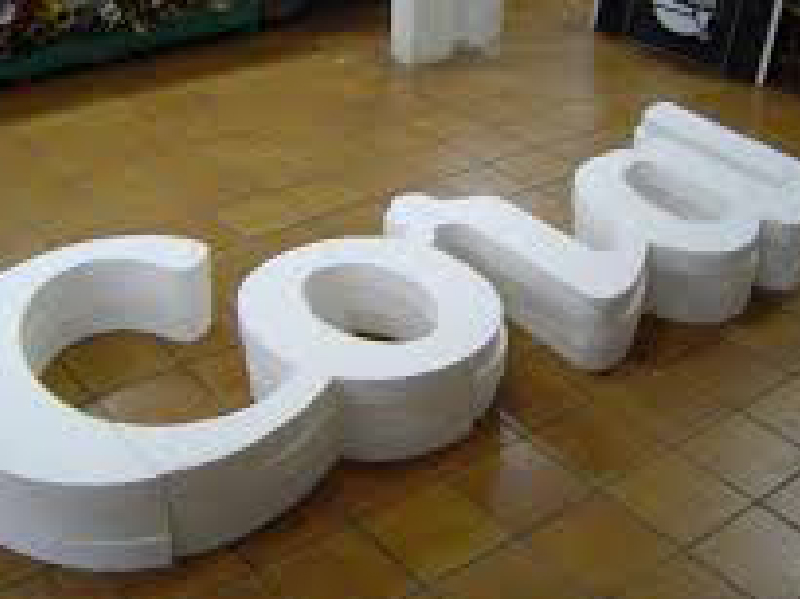Letra com isopor